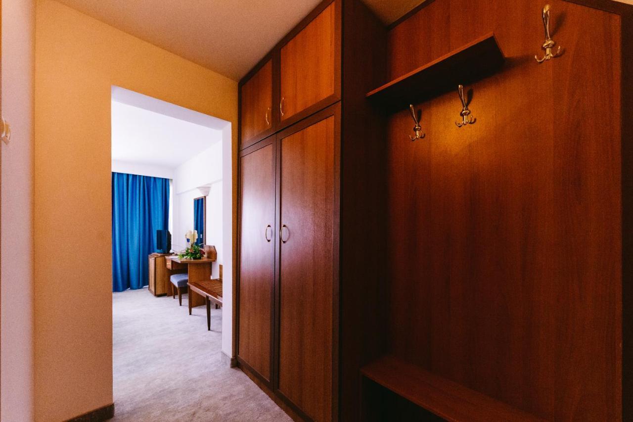 Hotel Condor Мамая Экстерьер фото
