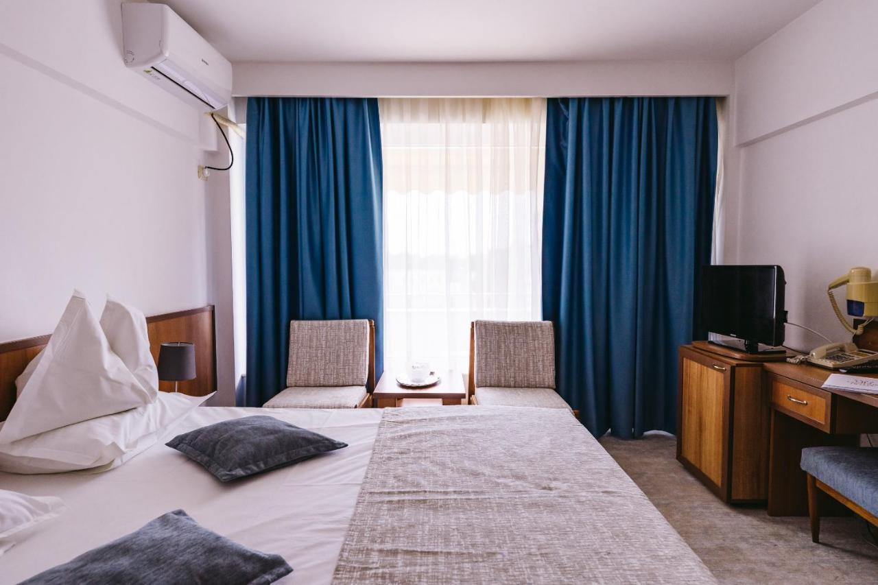 Hotel Condor Мамая Экстерьер фото